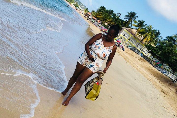 Reduit Beach Round-Tur Shuttle Service