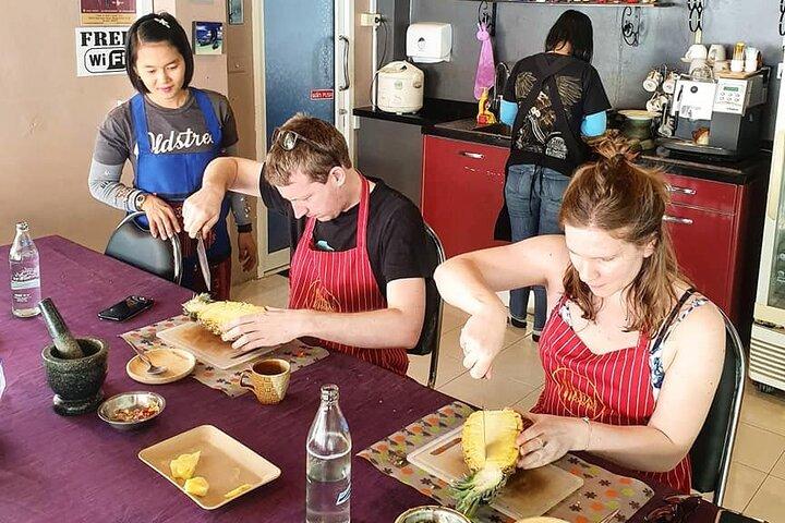 Thaise kookcursus met markttour in Phuket door VJ