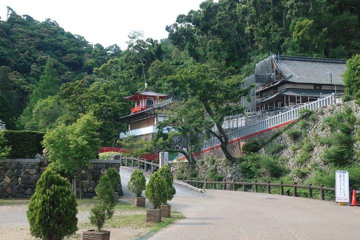 箕面滝と自然が箕面公園を歩く