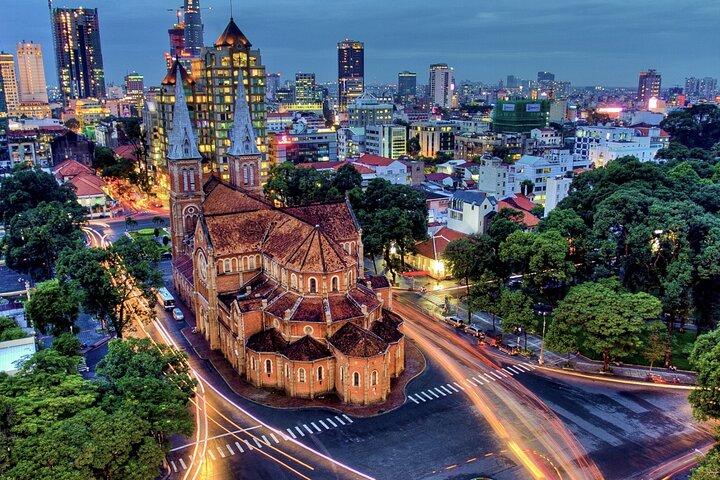 Ho Chi Minh Nightlife mit dem Roller