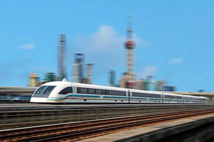 Zhujiajiao Ancient Water Town Privat Tour og Maglev Train Experience