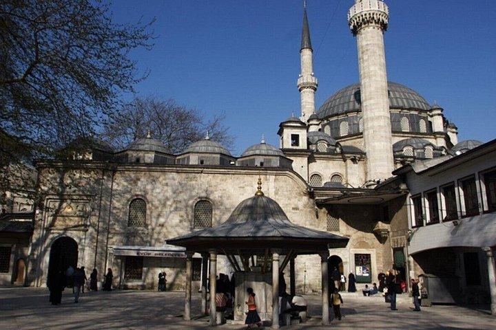 Eyup Sultan Mosque,Miniature Park & Dolphinarium;Solo;Group