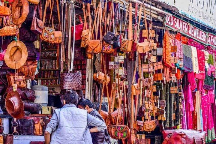 Patrimonio y Cultural Walking Tour Nainital (2 horas de visita guiada a pie)