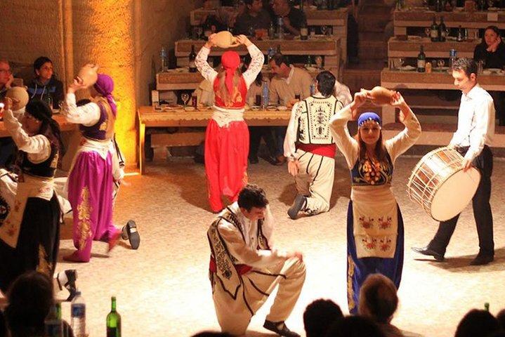 トルコのナイトショー (ディナーと飲み放題の無料アルコール付き)