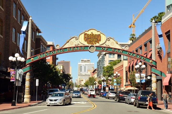 Tour privado a pie por San Diego: Little Italy y Gaslamp Quarter