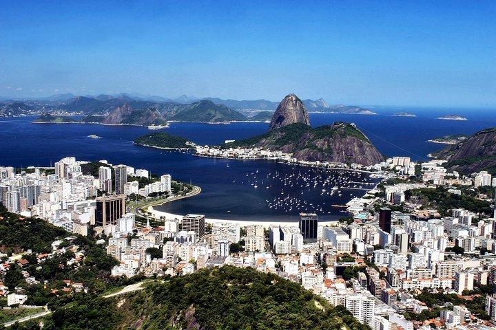 Voo panorâmico de helicóptero no Rio