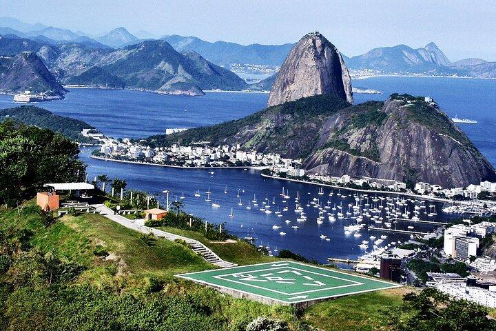 Voo panorâmico de helicóptero no Rio