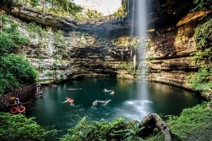 2-Day Deluxe Tour: Tulum and Chichén Itzá