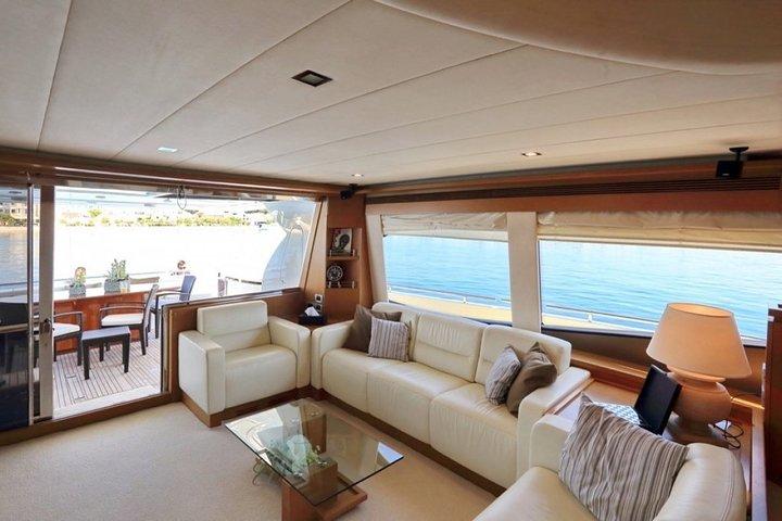 Croisière SuperVipYacht depuis le port de Rome: mer Tyrrhénienne du Sud privée 7 jours