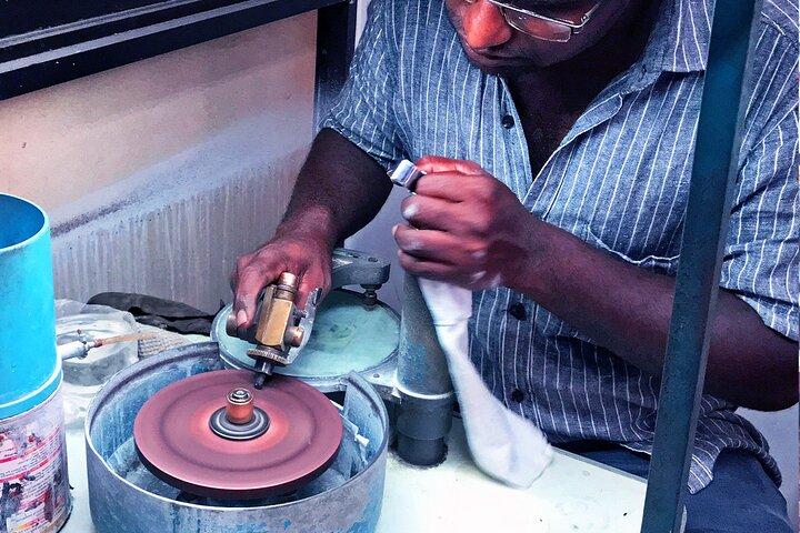 Laboratorio di gemme e gioielli di Galle