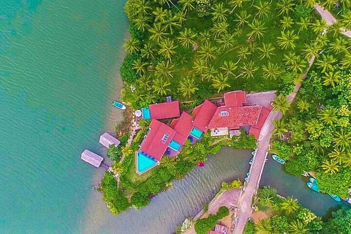 Discover Kandy by Helicopter from Negombo