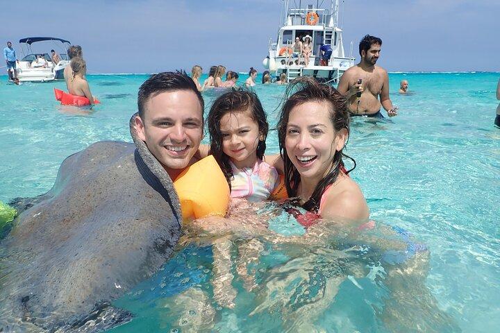 Charter privato di mezza giornata a Grand Cayman