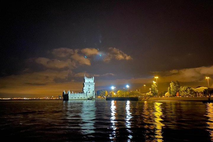 Visite de Lisbonne en voilier de nuit