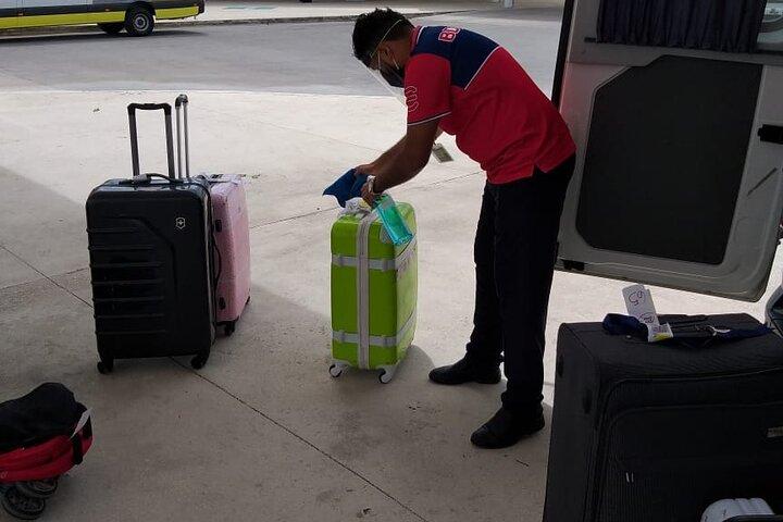 Traslado privado de ida e volta VAN-Aeropuerto Santo Domingo-Hoteles Boca Chica