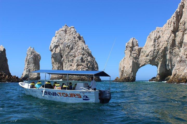 Tour por la ciudad de dos cabos
