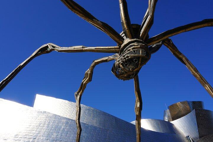 Explora Bilbao en 60 minutos con un local