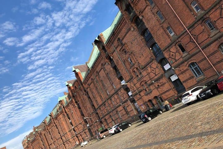 Elbe Philharmonic Hall, HafenCity and Speicherstadt tour