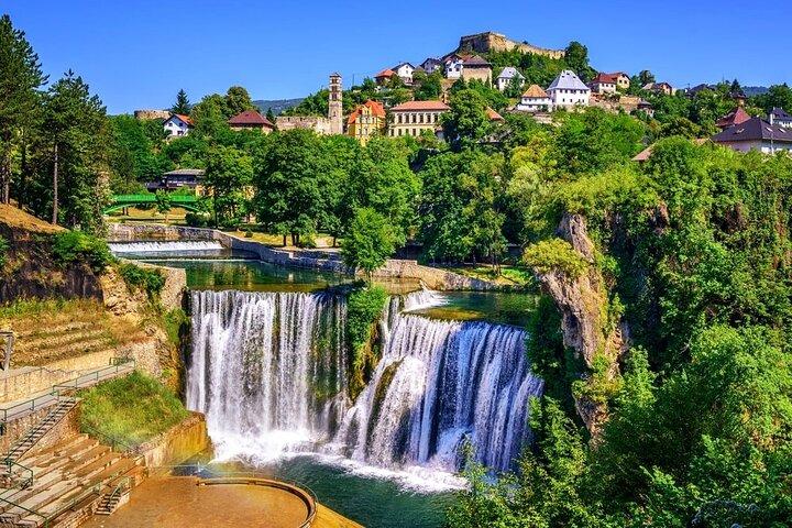 Tour privato non turistico alla scoperta della Bosnia di tutte le stagioni di 11 giorni da Sarajevo