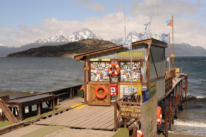 Pernottamento a Ushuaia - Trasferimenti aeroportuali, Parco nazionale e laghi della Terra del Fuoco!