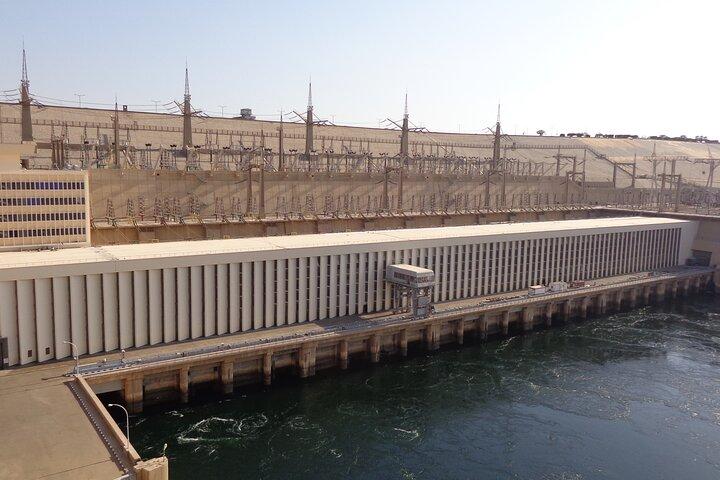 Tour del giardino botanico di High Dam e Aswan