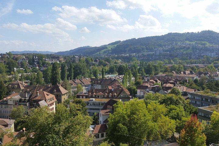Private Tour durch Bern – Sightseeing, Essen und Kultur mit einem Einheimischen