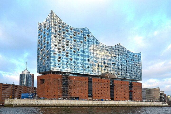 Privat rundtur i det bästa av Hamburg - Sightseeing, mat och kultur med en lokal
