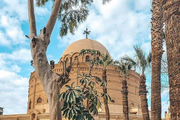 イスラム モスク、カイロ城塞、コプト派カイロへの半日ツアー