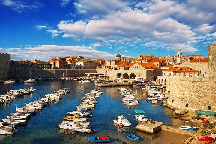 Flughafentransfer : Dubrovnik Flughafen DBV nach Dubrovnik mit MB Van