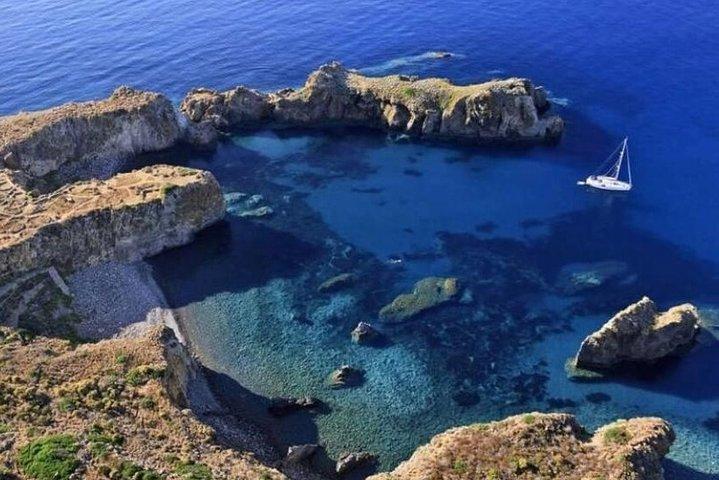 Excursão ao VULCANO LIPARI SCIARA DEL FUOCO saindo de Tropea