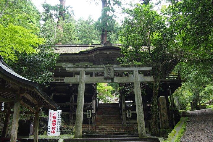 京都ハイキングツアー：鞍馬・貴船の自然と伝説