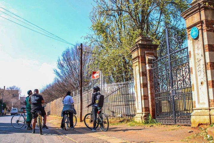 Johannesburg Bike Or Walking Tour -Including Lunch