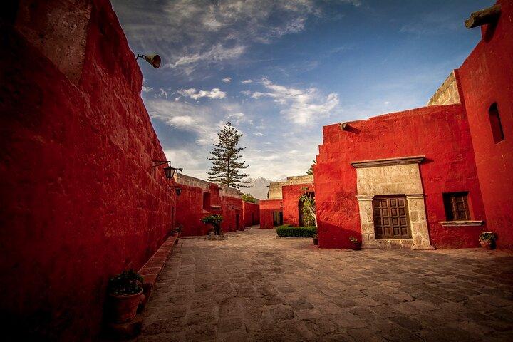 Tour privato della città di Arequipa di mezza giornata, incluso il monastero di Santa Catalina