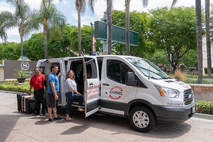 Privat flygtransfer tur och retur: LAX International Airport till Anaheim Hotels