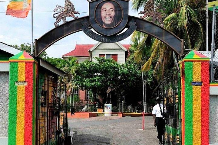 Entrada e excursão ao Museu Bob Marley saindo de Ocho Rios