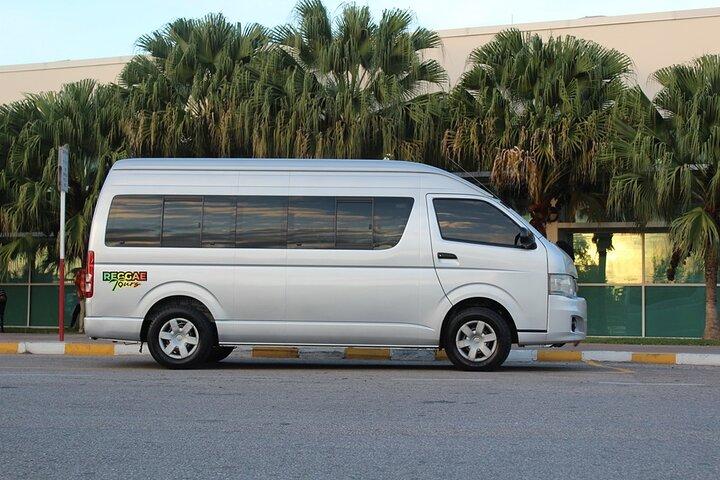 Trasferimento privato dall'aeroporto di Montego Bay agli hotel di Negril