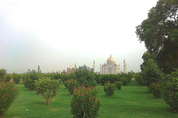 Excursion d'une journée à Agra depuis Pune avec billets d'avion