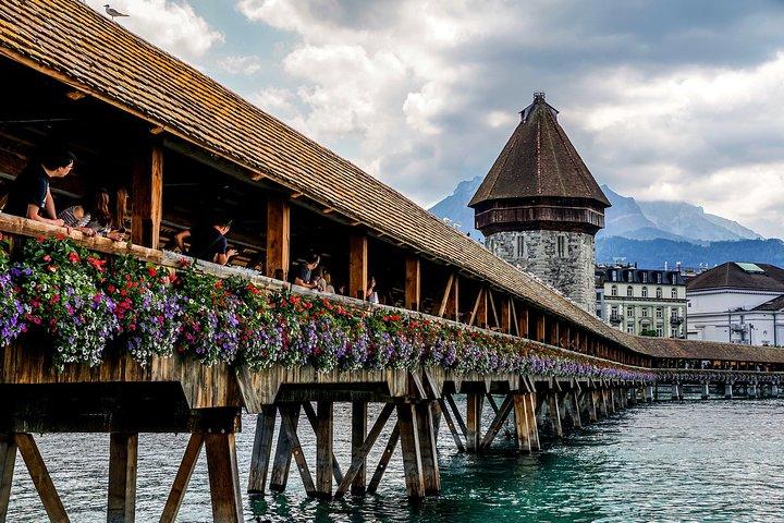 Lucerna Tour a piedi e degustazione di formaggi