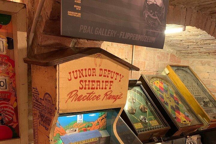 Coupe-file : Billet d'entrée au Musée de Pinball de Budapest