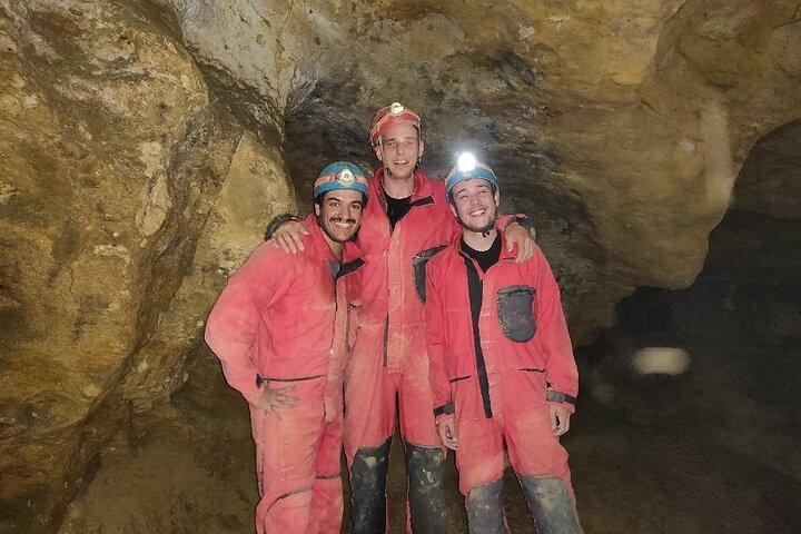 Esperienza di speleologia avventurosa a Budapest