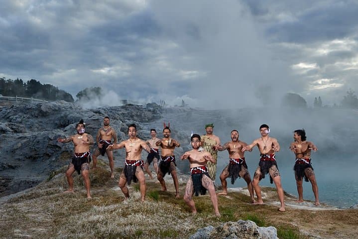 Private Tour[2 Days]: Te Puia & Waimangu Volcanic Valley Combo