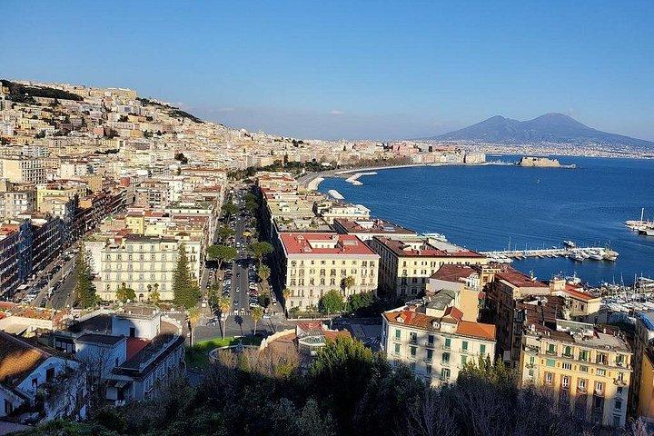 Private Sightseeing-Tour in Neapel mit der Vespa