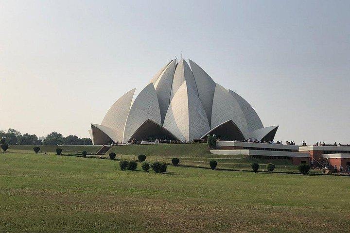 プライベートスピリチュアルツアー：南デリーのアクシャルダム寺院、ロータス寺院＆ISKCON