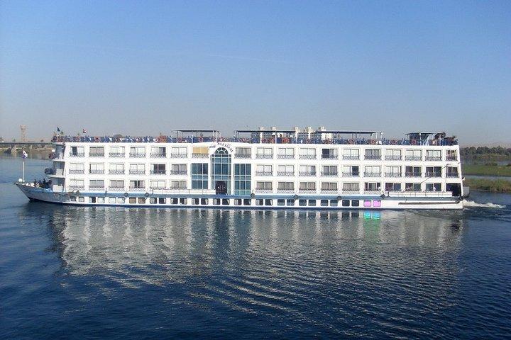 Crucero de 6 noches / 7 días de luxor a aswan