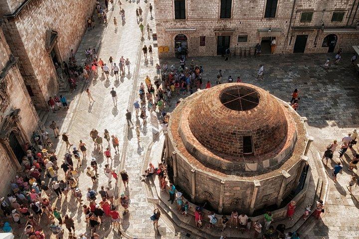 Zwischenstopp in Dubrovnik eine private Tour mit Einheimischen: Old Town & Game of Thrones Tour