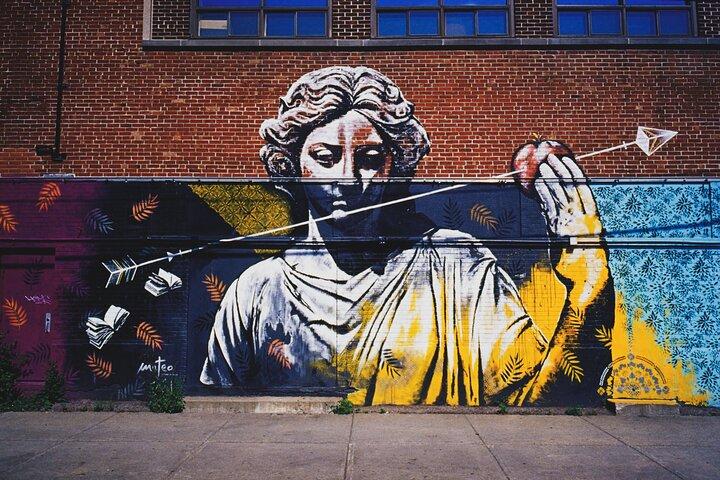 Tour privato di street art a Parigi con esperti locali