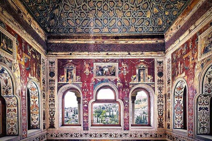 Alhambra Private Tour und Skip-the-Line-Ticket und offizieller Guide