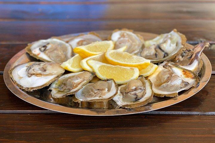 プライベートガストロクルーズ：青の洞窟＆オーガニックシーサイドランチ