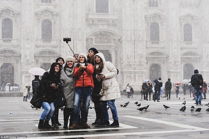 Private Milan Tour with the Oldest Canal and Ancient Church in Navigli District