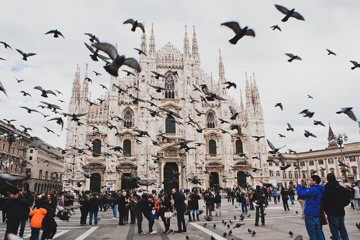 Private Milan Must See Tour with a Local Expert Guide