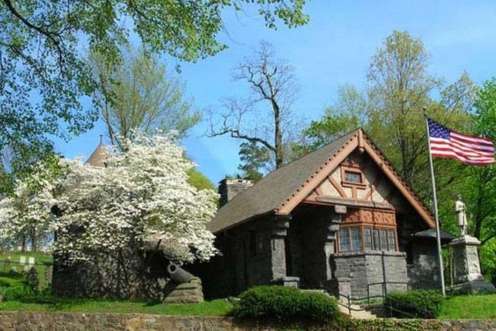 Awesome Scavenger Hunt : Huntington A Walk To Remember
